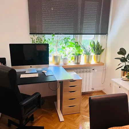 Appartement Przestronny Bialy Lotos Z Prywatnym Ogrodem