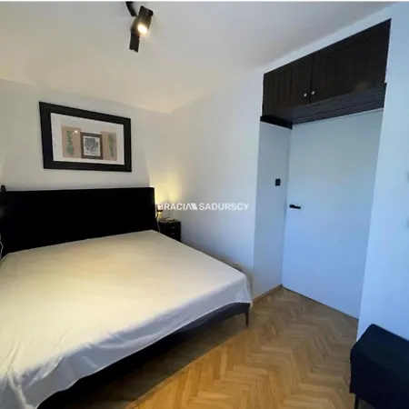 Bialy Lotos Apartment *